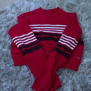 hollister, size small, color red